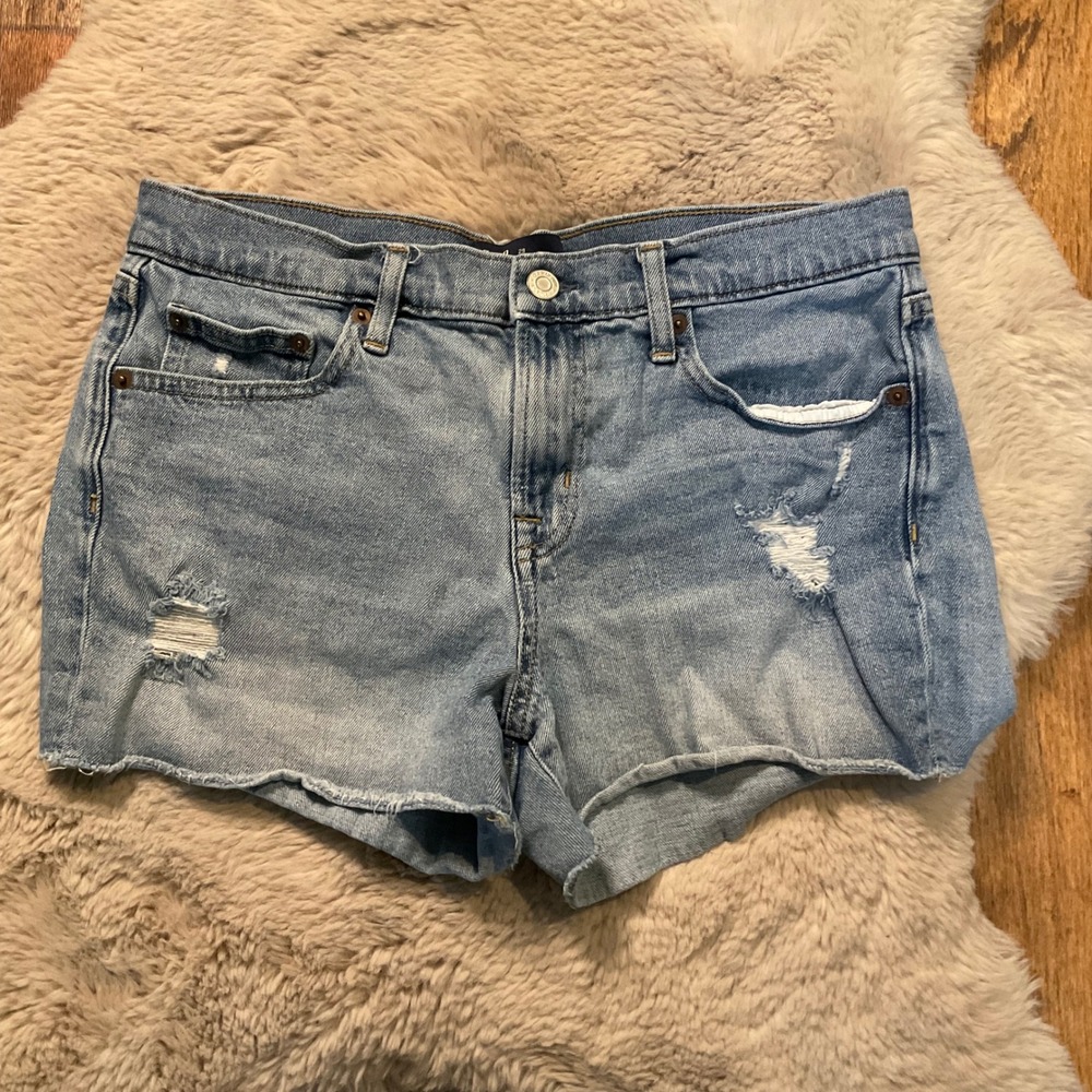 Gap Shorts 3" Inseam Size 29 Denim Raw Hem Light Distressed Womens Light Wash